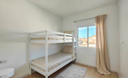 Herverkoop - Herenhuis -
Orihuela Costa - Cabo Roig