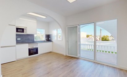 Herverkoop - Herenhuis -
San Miguel de Salinas - Orihuela Costa