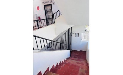 Resale - Apartment -
Villamartin - Orihuela Costa