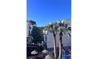 Resale - Apartment -
Villamartin - Orihuela Costa
