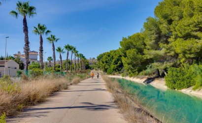 Reventa - Villa -
Orihuela Costa - Costa Blanca