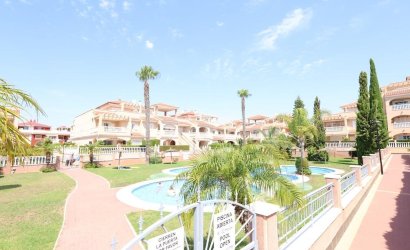 Resale - Bungalow -
Orihuela Costa - Costa Blanca