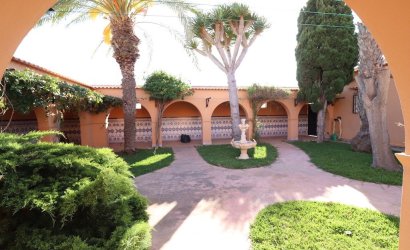 Revente - Villa -
Torrevieja - Costa Blanca