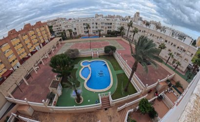 Resale - Apartment -
Torrevieja - Centro