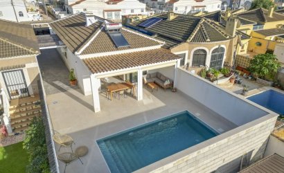 Revente - Villa -
Torrevieja - Costa Blanca