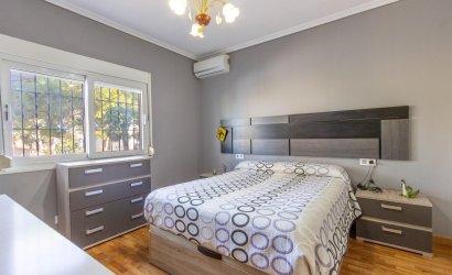 Herverkoop - Villa -
Torrevieja - Los Balcones