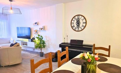 Herverkoop - Apartment -
Torrevieja - Playa del Cura