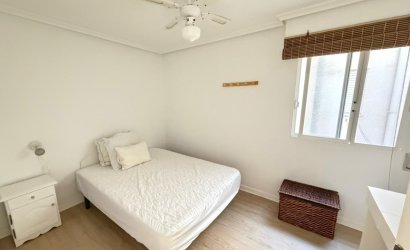 Revente - Apartment -
Torrevieja - Playa del Cura