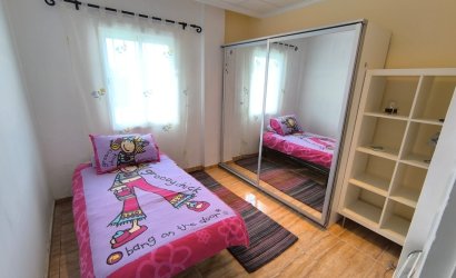 Herverkoop - Villa -
Villena - Inland