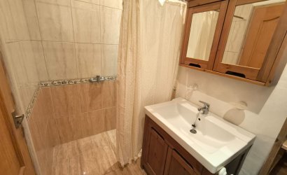 Herverkoop - Villa -
Villena - Inland