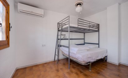 Resale - Bungalow -
Torrevieja - La Mata