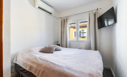 Herverkoop - Town House -
Torrevieja - Cabo Cervera