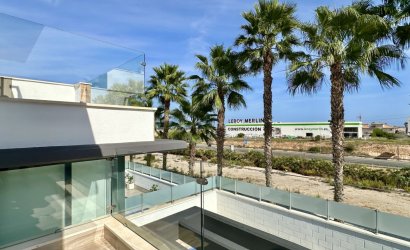 Herverkoop - Villa -
Orihuela Costa - Costa Blanca