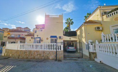 Herverkoop - Villa -
Villamartin - Costa Blanca