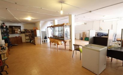 Herverkoop - Villa -
Orihuela Costa - Costa Blanca