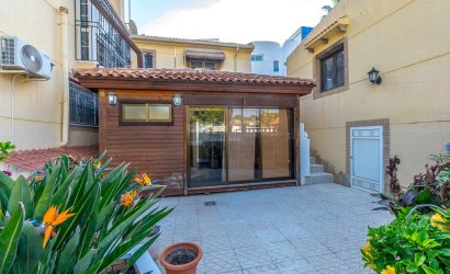 Herverkoop - Villa -
Torrevieja - Los Balcones