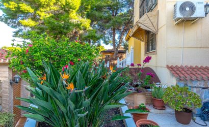 Herverkoop - Villa -
Torrevieja - Los Balcones