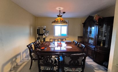 Herverkoop - Villa -
Villena - Inland