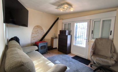 Herverkoop - Villa -
Villena - Inland