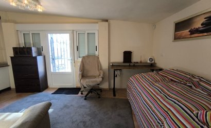 Herverkoop - Villa -
Villena - Inland