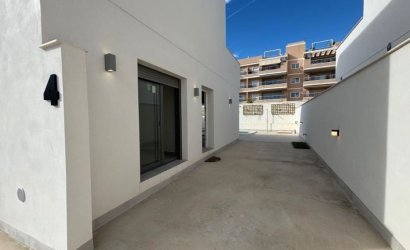 Resale - Villa -
Orihuela Costa - Costa Blanca