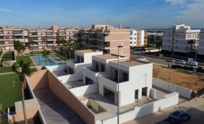Resale - Villa -
Orihuela Costa - Costa Blanca