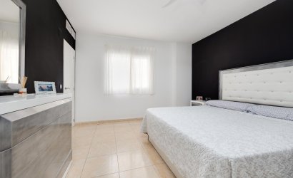 Herverkoop - Apartment -
Torrevieja - Centro