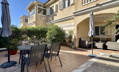 Herverkoop - duplex -
Orihuela Costa - Costa Blanca