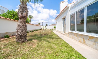 Herverkoop - Villa -
Torrevieja - Costa Blanca