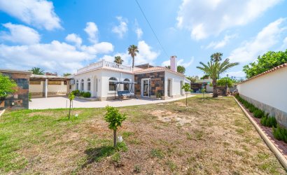 Herverkoop - Villa -
Torrevieja - Costa Blanca
