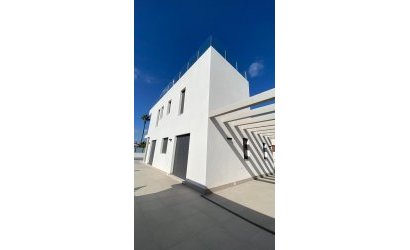 Herverkoop - Villa -
Torrevieja - Los Balcones
