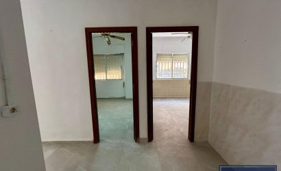 Herverkoop - Apartment -
Torrevieja - Centro