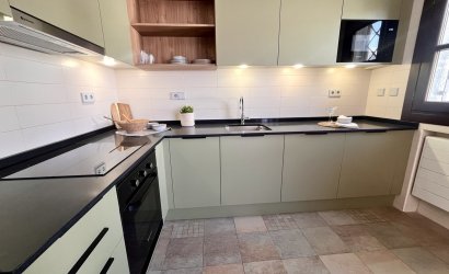 Herverkoop - Town House -
Sucina - Inland