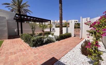 Herverkoop - Town House -
Sucina - Inland