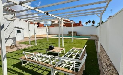 Reventa - Villa -
Torrevieja - Costa Blanca