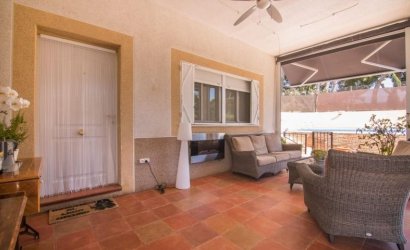 Herverkoop - Villa -
Elche - Costa Blanca