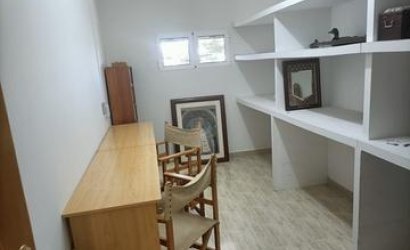 Herverkoop - Villa -
Elche - Costa Blanca