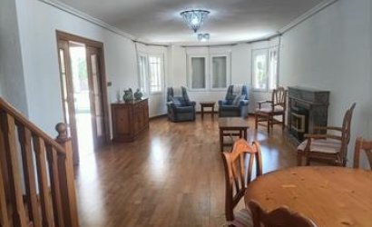 Herverkoop - Villa -
Elche - Costa Blanca
