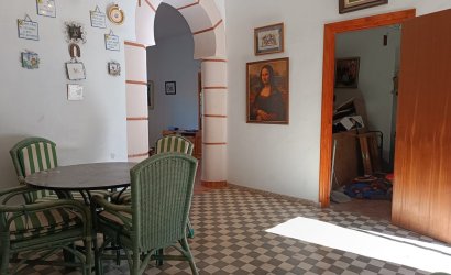 Herverkoop - Villa -
Yecla - Inland