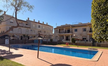 Resale - Bungalow -
Orihuela Costa - Costa Blanca