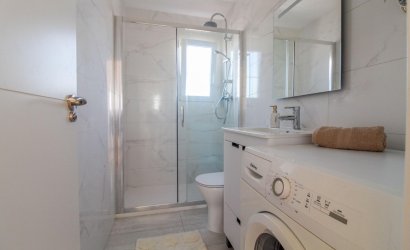 Revente - Attique -
Torrevieja - Punta Prima