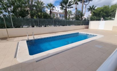 Herverkoop - Villa -
Orihuela Costa - Costa Blanca