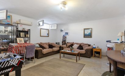 Herverkoop - Villa -
Torrevieja - Los Balcones