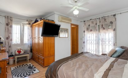 Herverkoop - Villa -
Torrevieja - Los Balcones