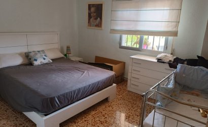 Reventa - Villa -
Yecla - Inland