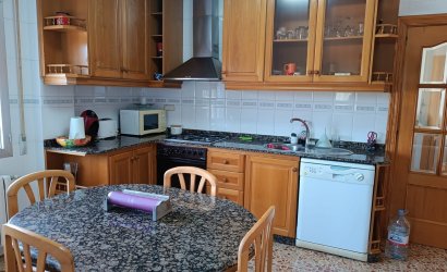 Reventa - Villa -
Yecla - Inland
