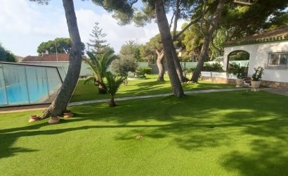 Revente - Villa -
Orihuela Costa - Costa Blanca