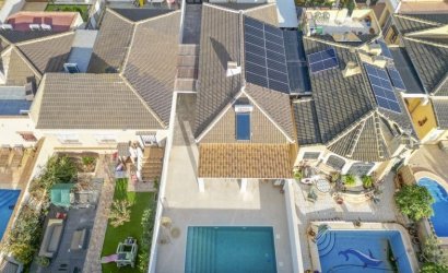 Herverkoop - Villa -
Torrevieja - Costa Blanca