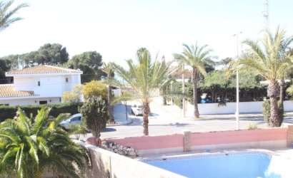 Herverkoop - Villa -
Orihuela Costa - Costa Blanca