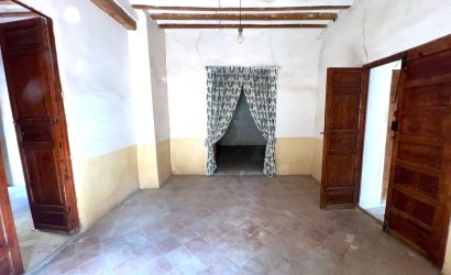 Herverkoop - Town House -
Pinoso - Inland